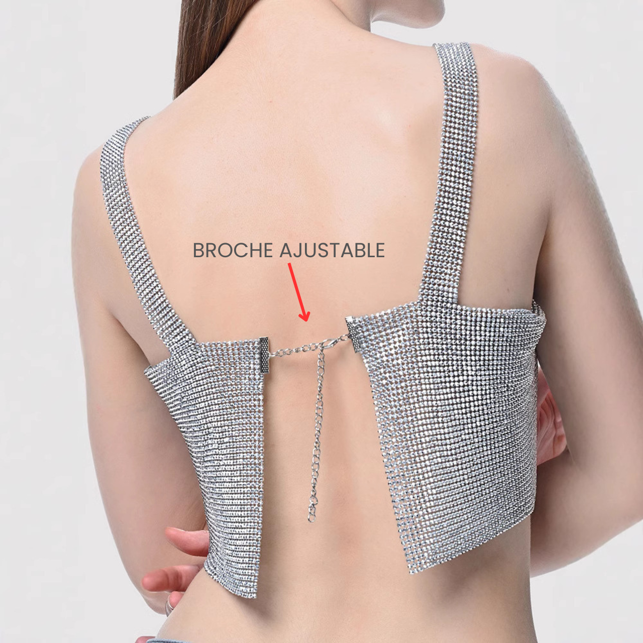 Crop Top Halter Metalizado con Diamantes Plateado